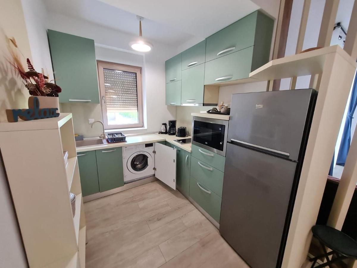 Matteo 2 Apartments Marina Surf Residence, Mamaia Nord - Navodari,1 Vedere Frontala,2 Cu Vedere Laterala La Mare מראה חיצוני תמונה